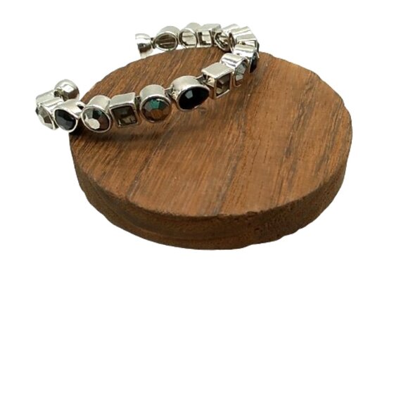 Bezel-set Faceted Crystal Stackable Silver-tone Bangle Bracelet Magnetic Clasp - Picture 5 of 15